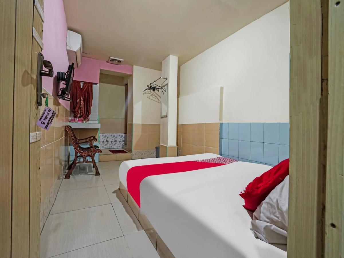 Oyo 90158 Hotel Lendosis Perintis Kemerdekaan Palembang Exteriér fotografie