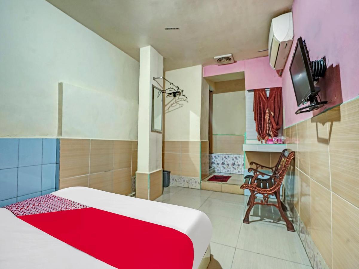 Oyo 90158 Hotel Lendosis Perintis Kemerdekaan Palembang Exteriér fotografie